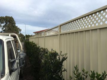 Lattice Fence Extension Insert