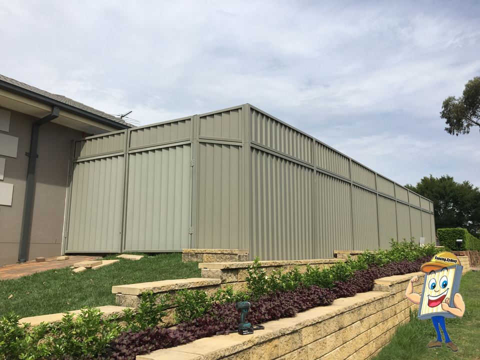 Solid sheet fence extensions