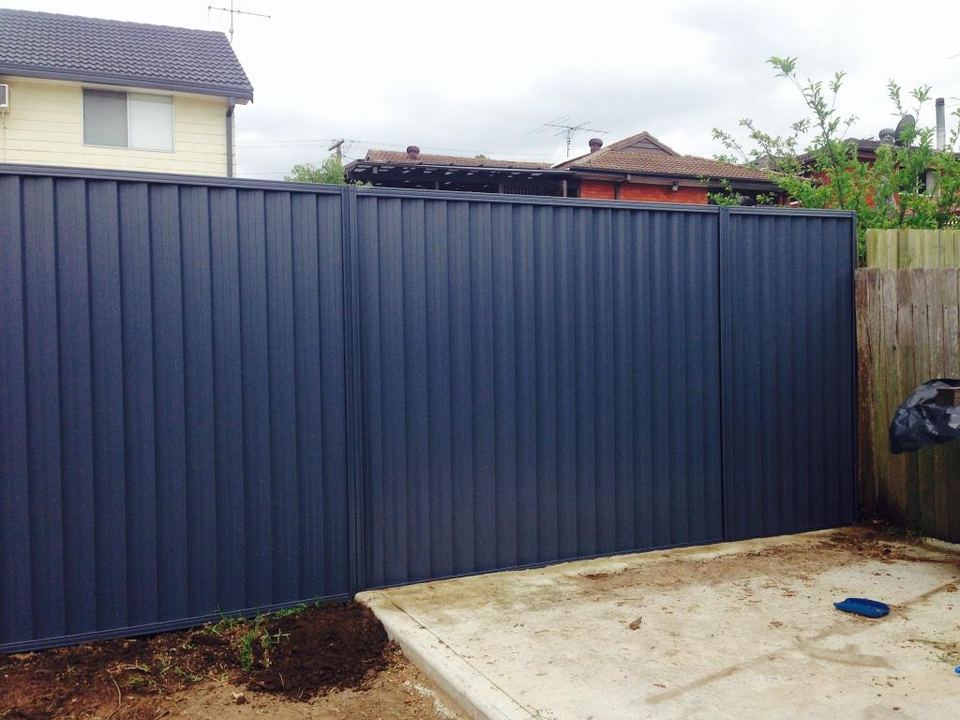 Fencing in Seven Hills