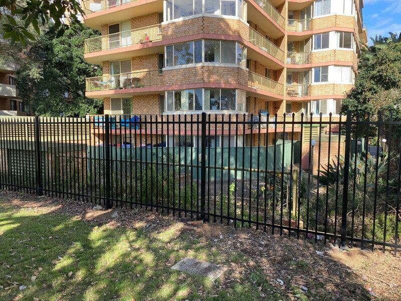 Strata fencing