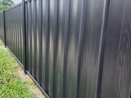 Close view of Black Ash woodgrain steel ribs